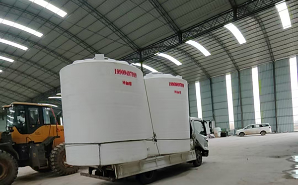 特加厚秦安塑料大桶装车运输交付实录